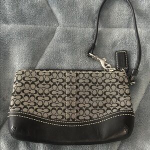 Coach Black and Gray Patterned Wristlet